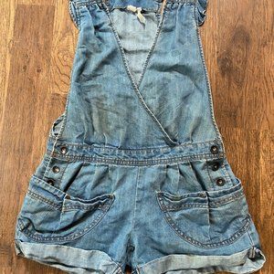 Red Camel Ruffle Shortalls Overalls Denim Shorts